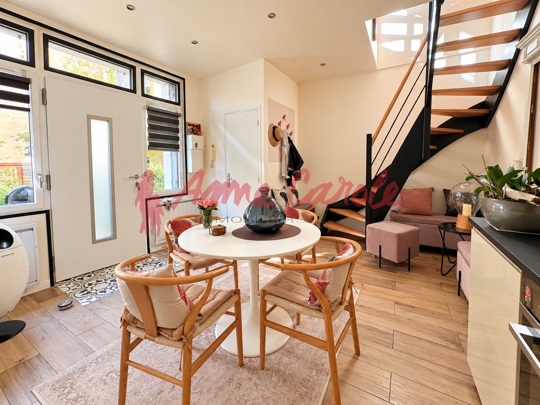 Penthouse in Peri, Joinville-le-Pont, France 1 - 18970793