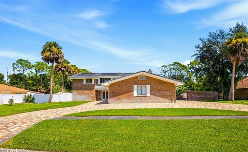 House in South Daytona, Florida, United States 1