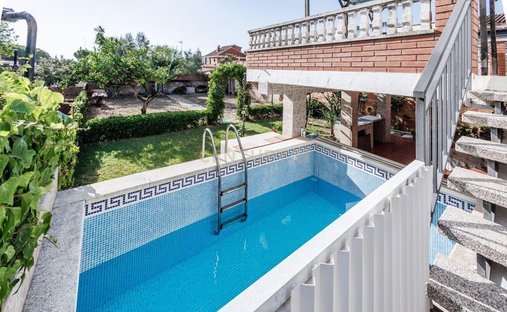 Villa in Viladecans, Catalonia, Spain 1