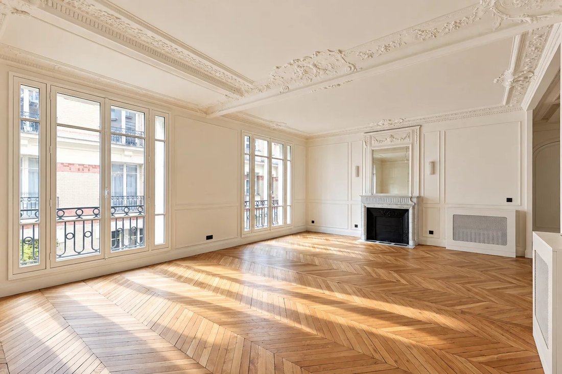 Apartment in Muette Sud, Paris 16e Arrondissement, Paris 1 - 18971416