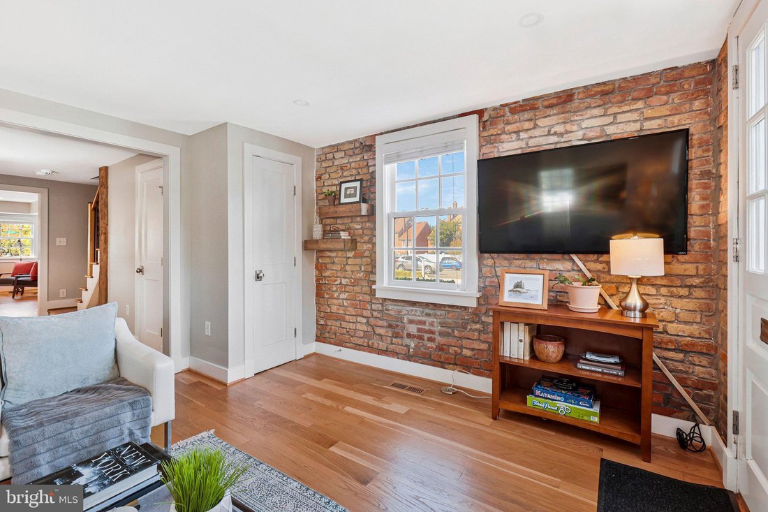 Townhouse in Alexandria, Virginia, United States 5 - 18977102