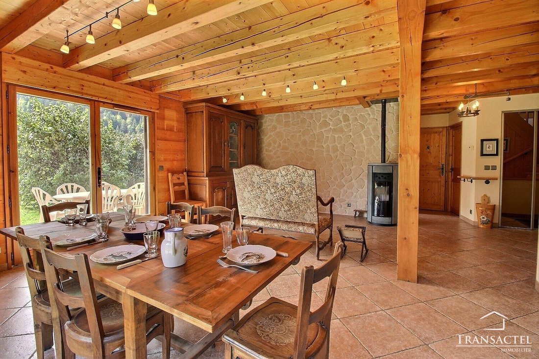 Chalet in Les Contamines-Montjoie, Auvergne-Rhône-Alpes, France 3 - 17494293