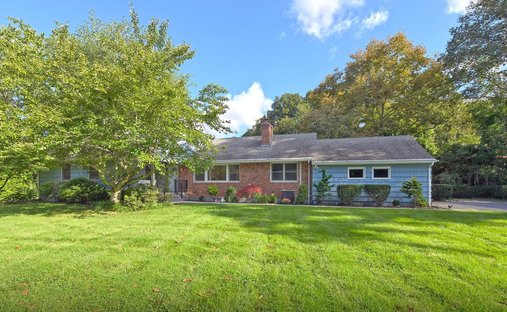 House in Syosset, New York, United States 1