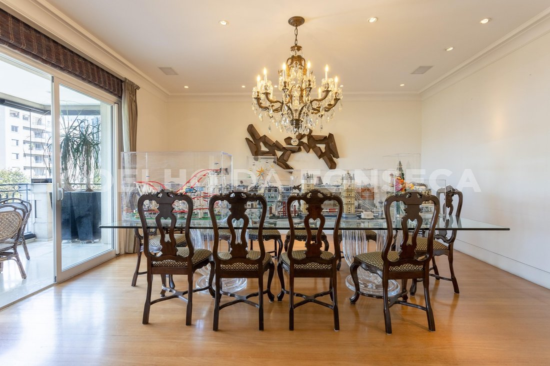 Condo in São Paulo, State of São Paulo, Brazil 2 - 18967599