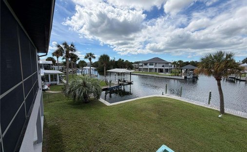 House in Crystal River, Florida, United States 1