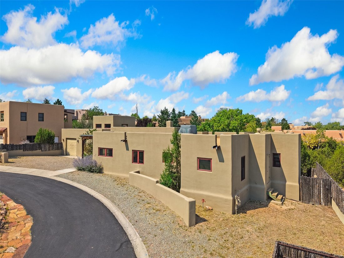 House in Santa Fe, New Mexico, United States 4 - 18969886