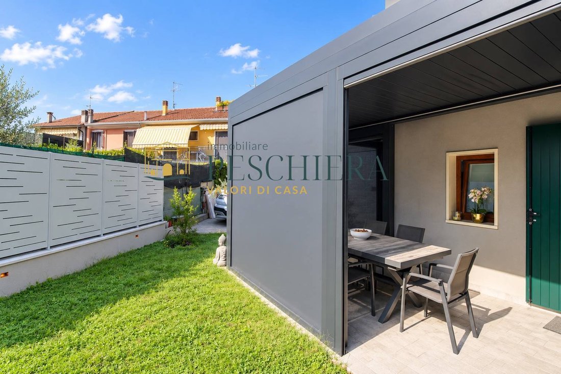 House in Sona, Veneto, Italy 4 - 18972557