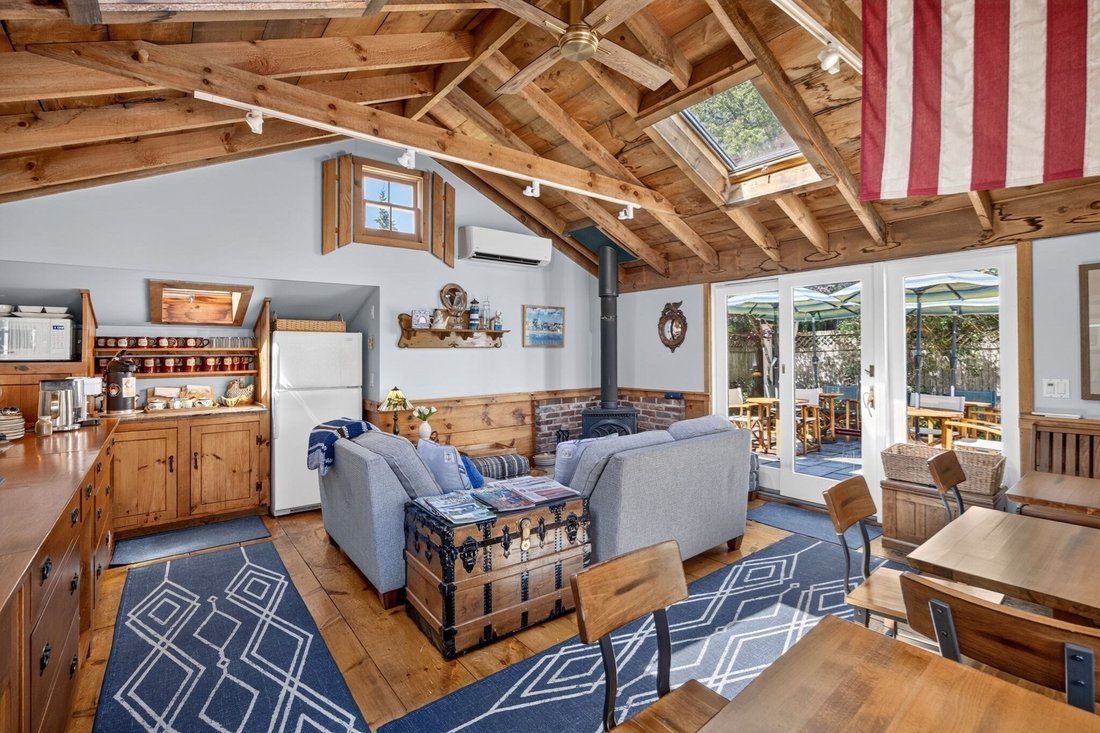 House in Provincetown, Massachusetts, United States 5 - 18975007