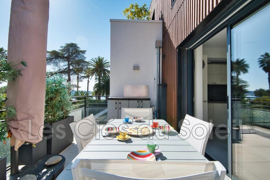 Wohnung in Bandol, Provence-Alpes-Côte d'Azur, Frankreich 1 - 18363960