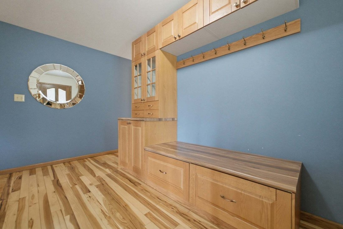 House in Crown Point, Indiana, United States 3 - 18970257