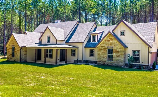 House in Cleveland, Texas, United States 1
