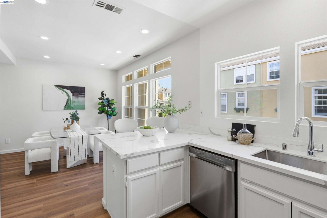 Townhouse in Newark, California, United States 5 - 18968746