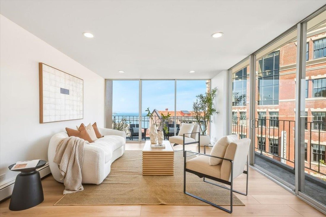 Condo in San Francisco, California, United States 3 - 18968799