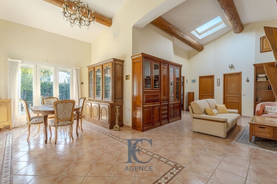 House in Saint-Cyr-sur-Mer, Provence-Alpes-Côte d'Azur, France 3 - 18977962