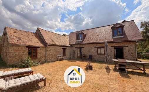 House in Saint-Maurice-Montcouronne, Ile-de-France, France 1