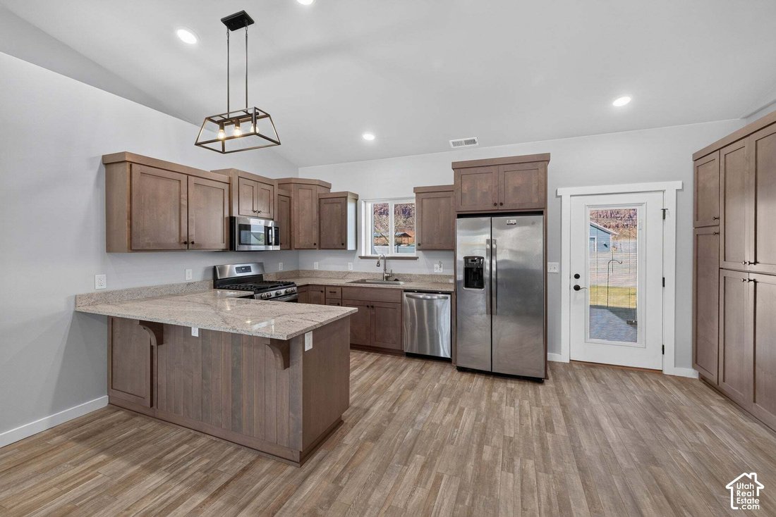 House in Moab, Utah, United States 5 - 18969415