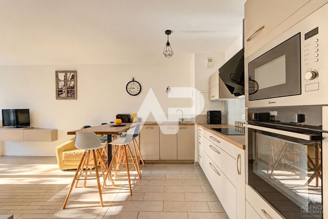 Apartment in Centre Ville, Rueil-Malmaison, France 2 - 18965906