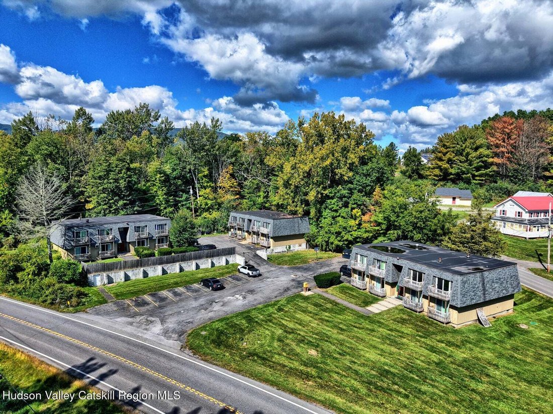Catskill, New York, United States 1 - 18964591