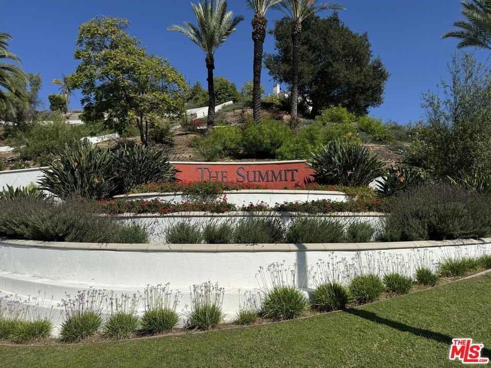 Condo in Los Angeles, California, United States 2 - 18973462