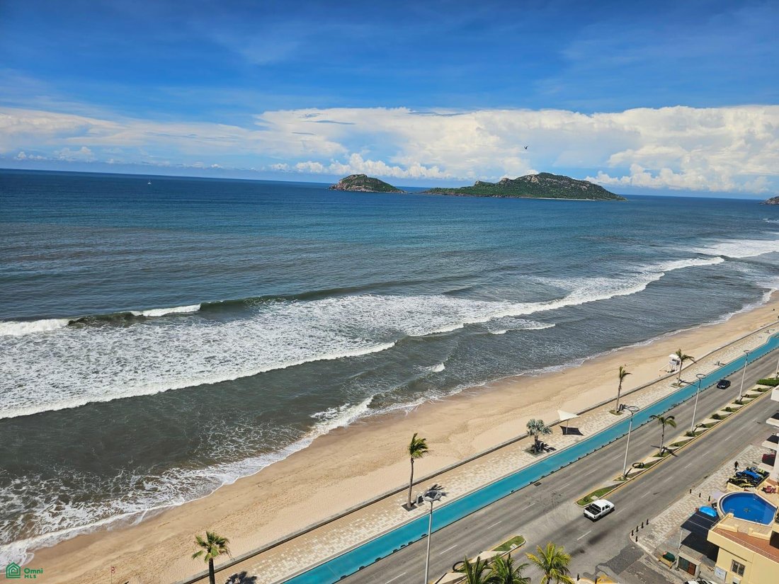Condo in Mazatlán, Sinaloa, Mexico 4 - 18023375