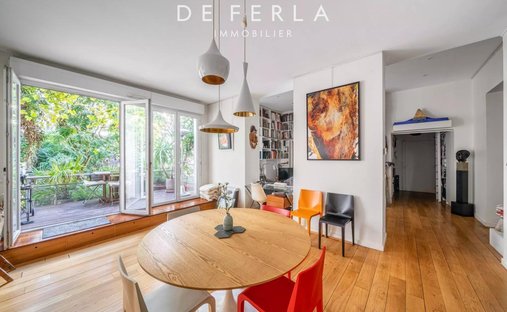 Apartment in Perouses, Paris, Ile-de-France 1