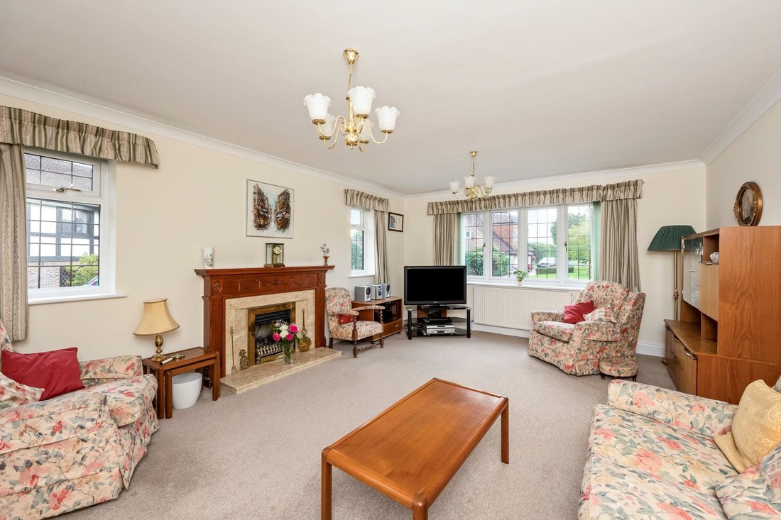 House in Storrington, England 2 - 18970964