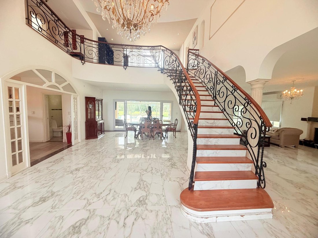 House in Guernica, Buenos Aires Province, Argentina 4 - 18976538