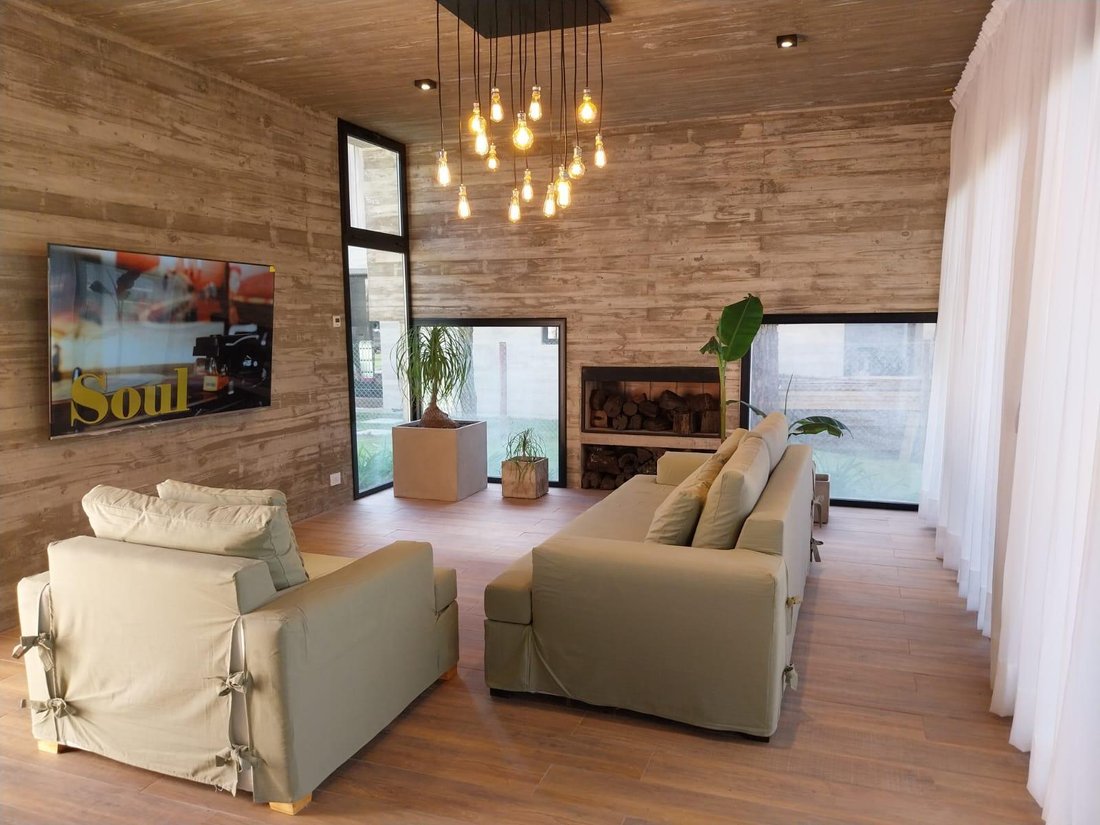 House in Pinamar, Buenos Aires Province, Argentina 1 - 18980897