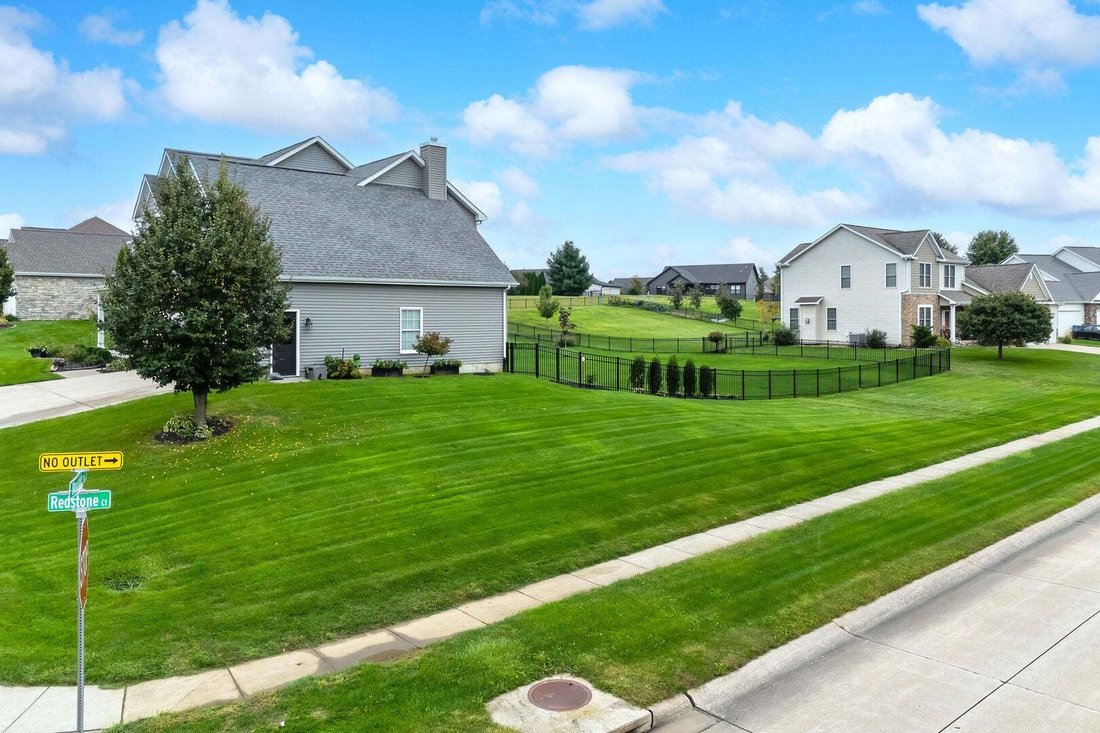 House in Le Claire, Iowa, United States 5 - 18977520