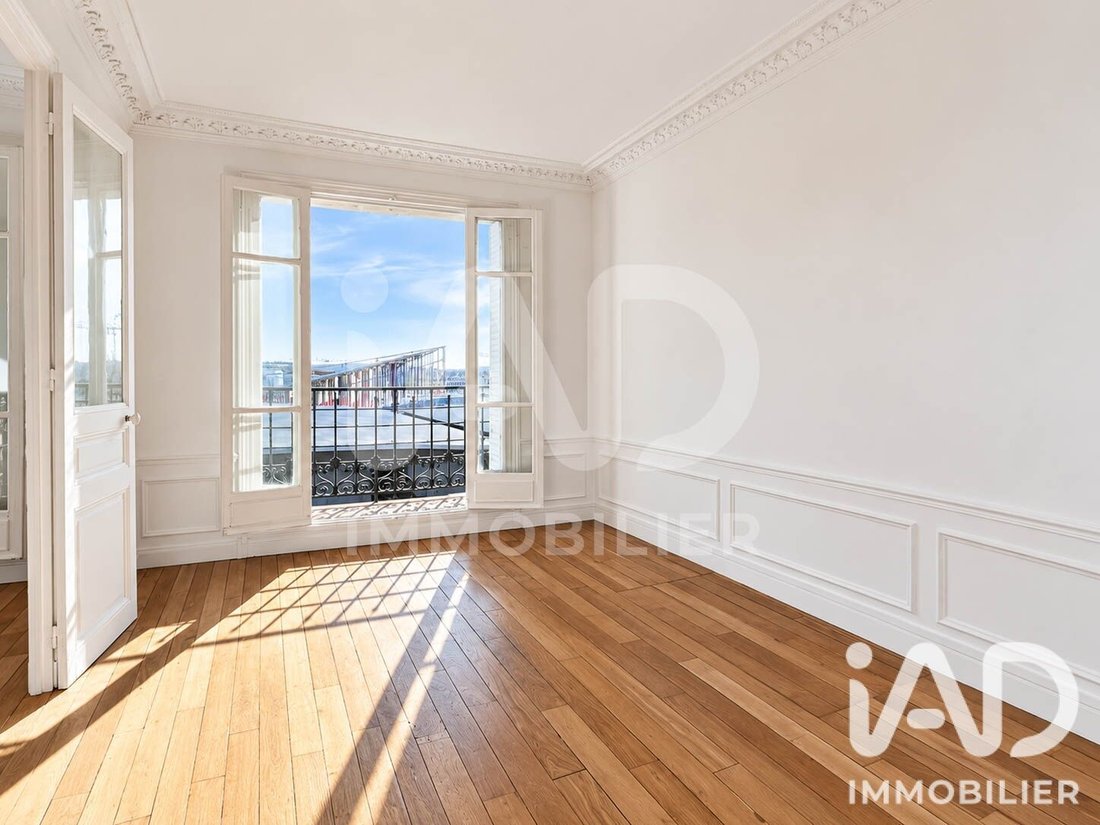 Apartment in Vaugirard-Parc des Expositions, Paris 15e Arrondissement, Paris 2 - 18975420