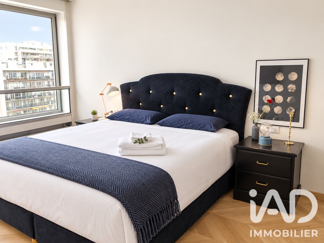 Apartment in Emeriau-Zola, Paris 15e Arrondissement, Paris 5 - 18975421