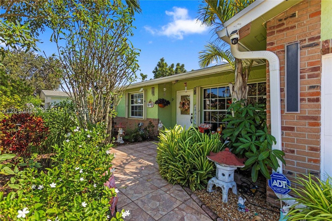 House in Plantation, Florida, United States 1 - 18965395