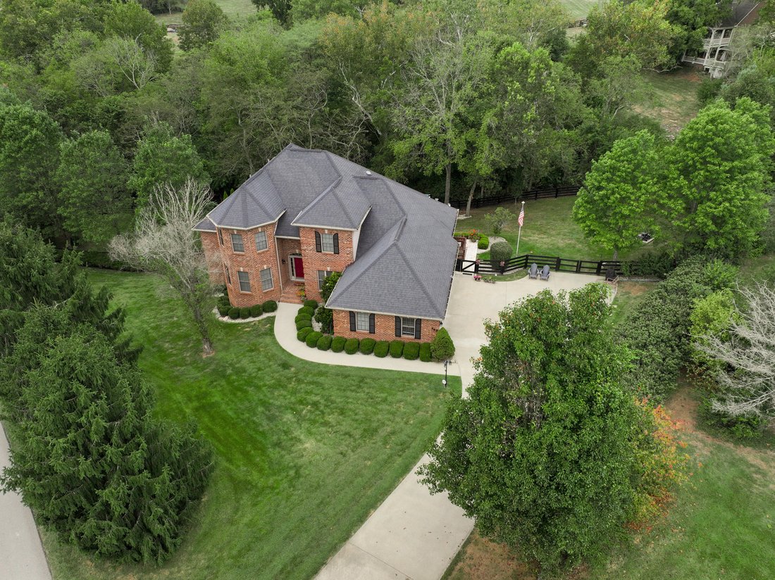 House in Richmond, Kentucky, United States 4 - 18964753