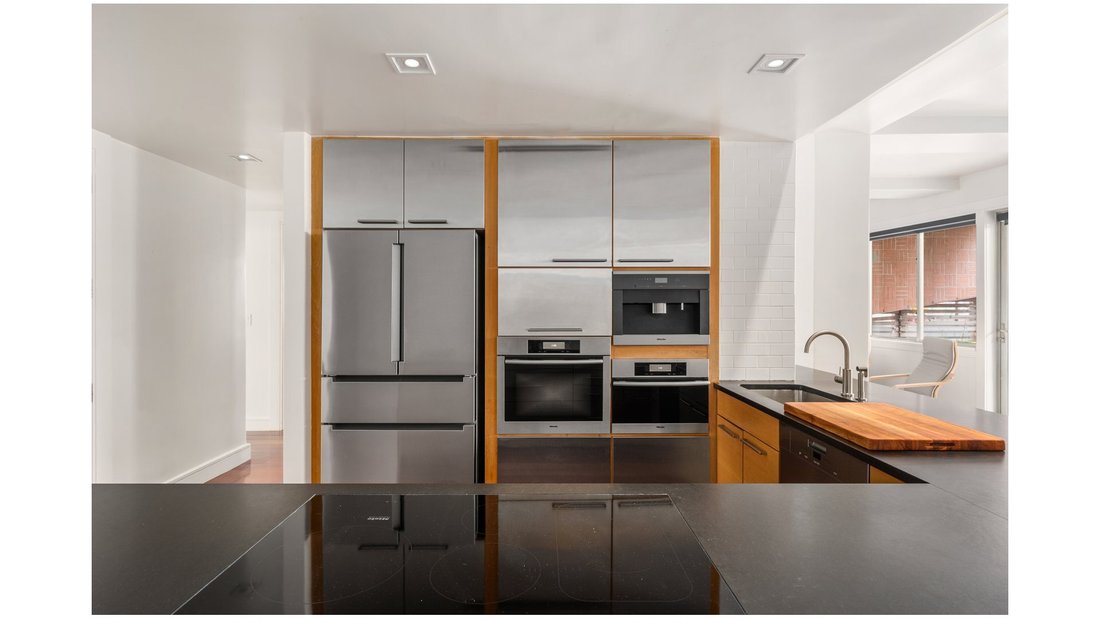 Condo in New York, New York, United States 4 - 18977864