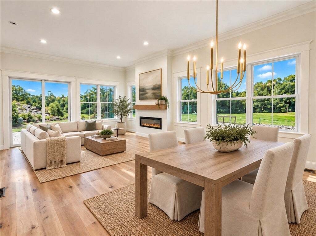 Condo in Smithfield, Rhode Island, United States 1 - 18980376
