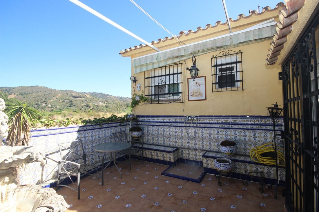 Villa in Elviria-Cabopino, Marbella, Spain 4 - 18965192
