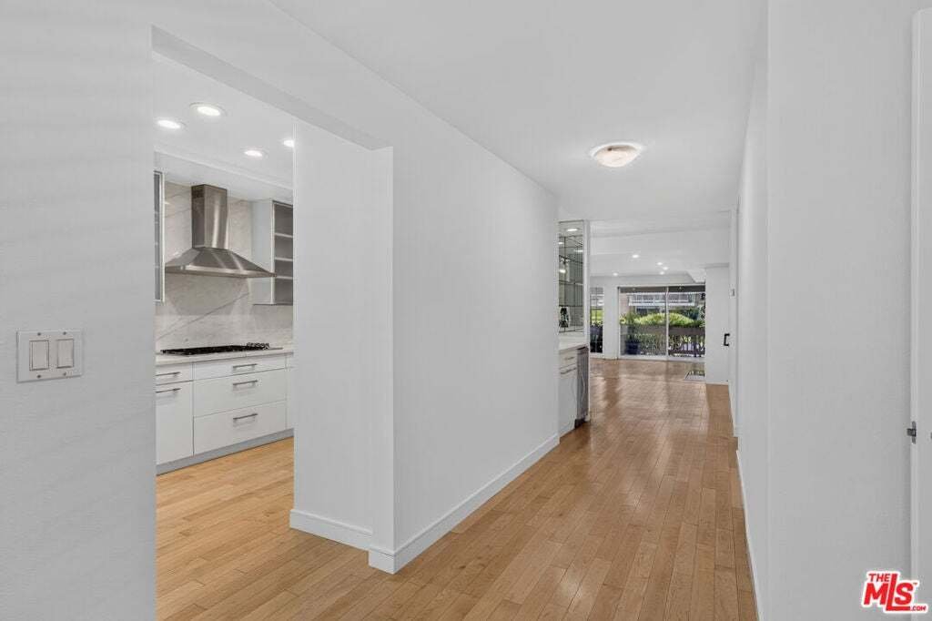 Condo in Marina del Rey, California, United States 4 - 18978949
