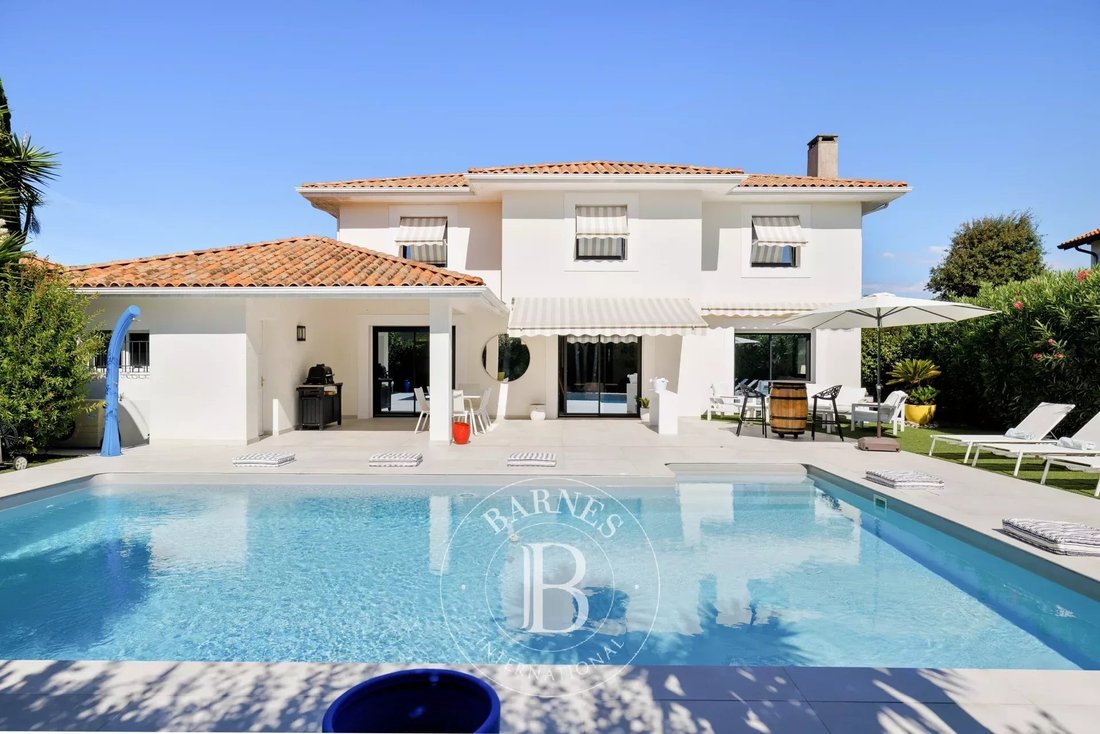 House in Anglet, Nouvelle-Aquitaine, France 1 - 18965758