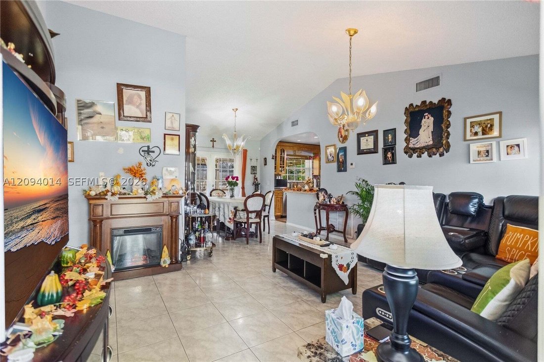 House in Plantation, Florida, United States 3 - 18965395