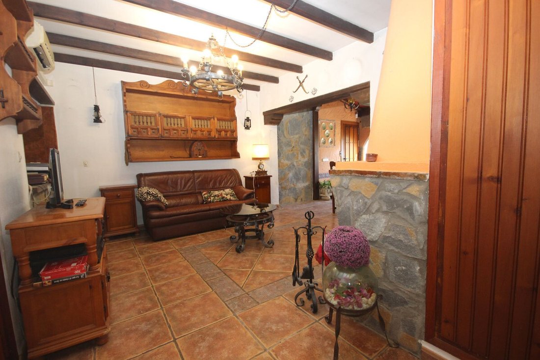 Villa in Elviria-Cabopino, Marbella, Spain 5 - 18965192