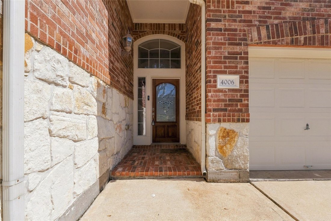 House in Sugar Land, Texas, United States 2 - 18970497