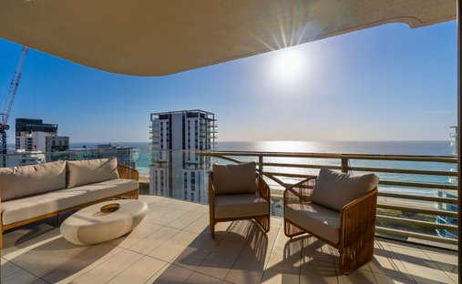 House in Broadbeach, Queensland, Australia 1