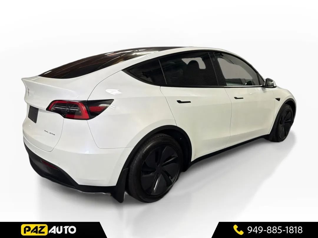 Suv in Laguna Hills, CA, United States 5 - 18971648