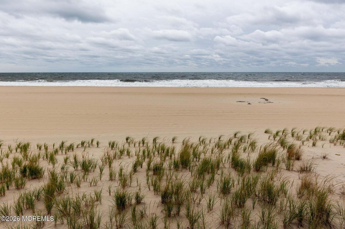 Condo in Long Branch, New Jersey, United States 2 - 18964631