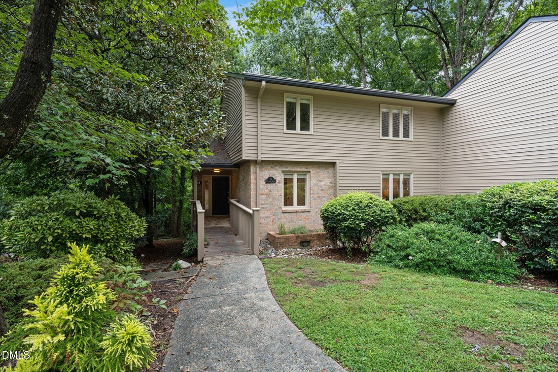 Townhouse in Chapel Hill, North Carolina, United States 1 - 18970089