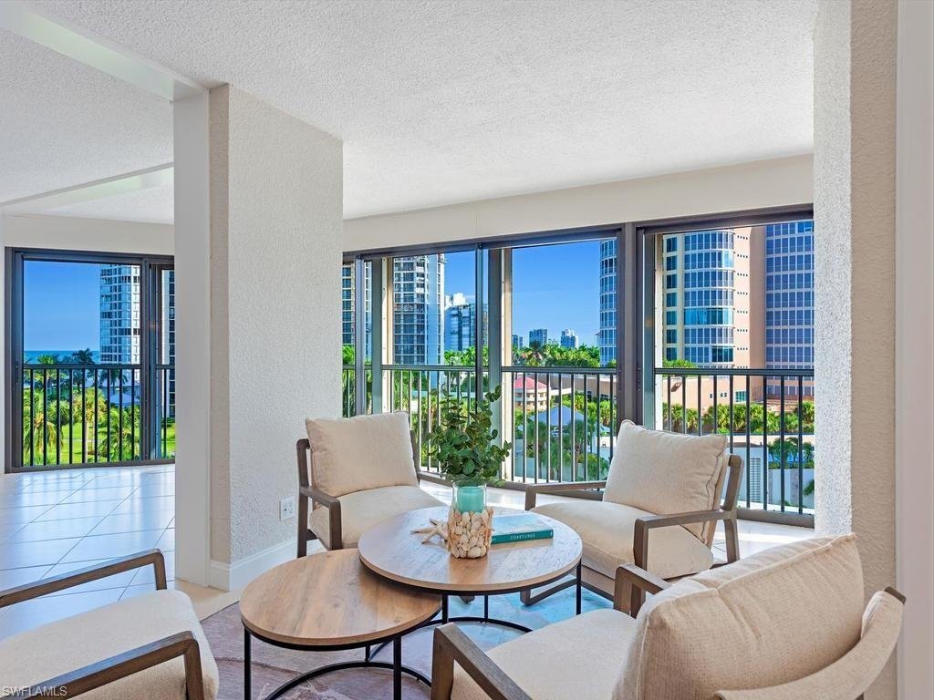 Condo in Naples, Florida, United States 5 - 18973207