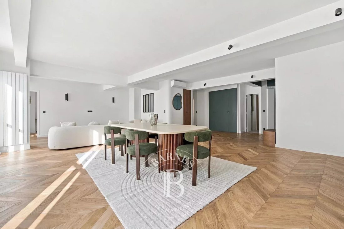 Apartment in Arsenal, Paris 4e Arrondissement, Paris 3 - 18974102