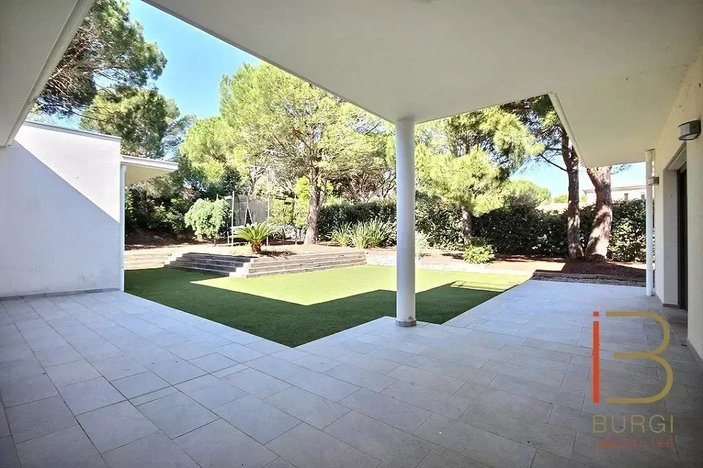 House in Le Dramont-Agay-Anthéor-Le Trayas, Saint-Raphaël, France 5 - 15694009