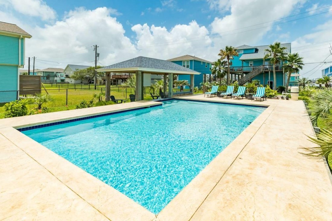 House in Galveston, Texas, United States 5 - 18980473