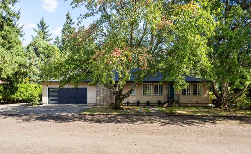 House in Albany, Oregon, United States 1